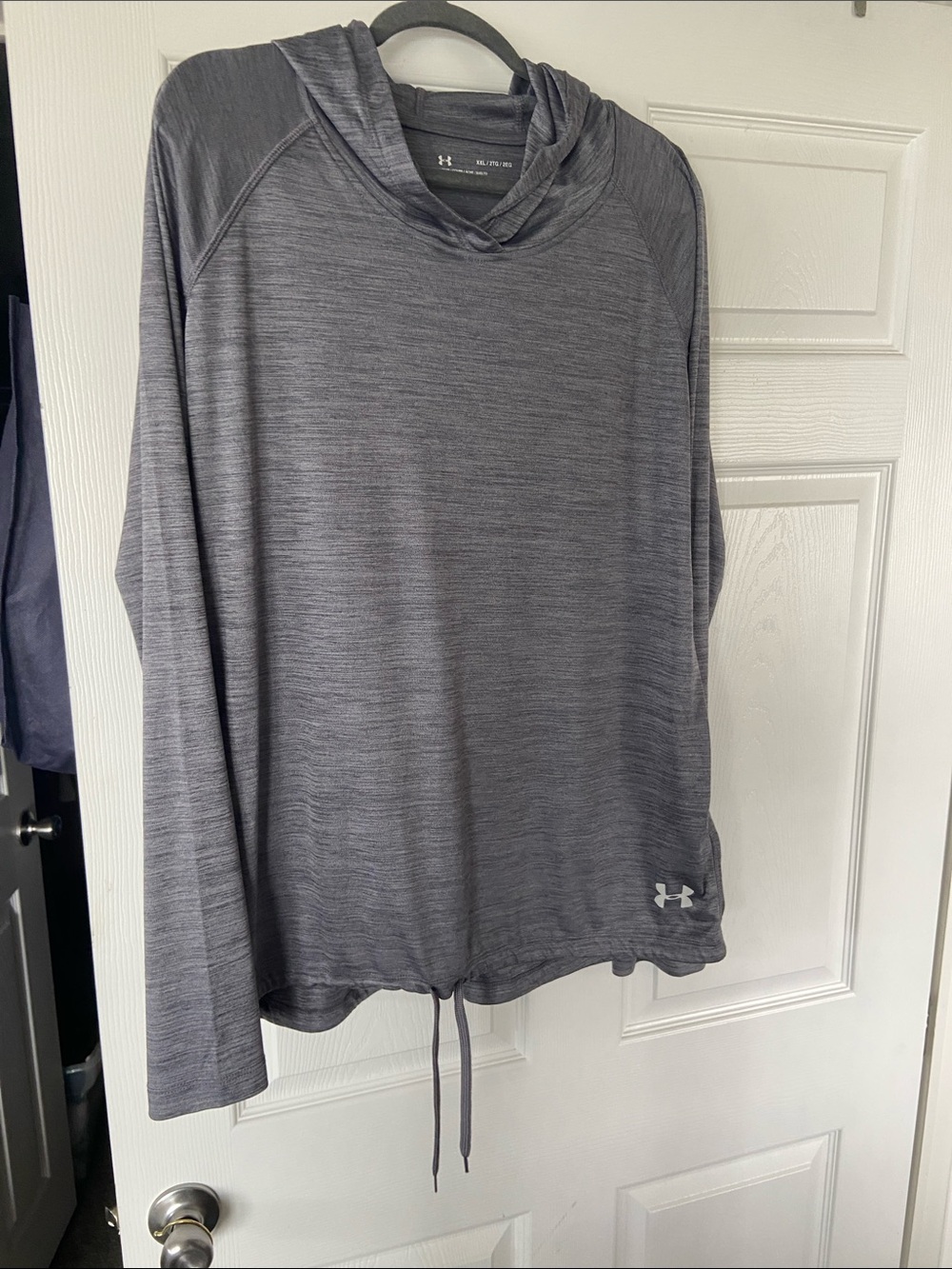 Under Armour Men's Heather Gray Hooded Performance Pullover